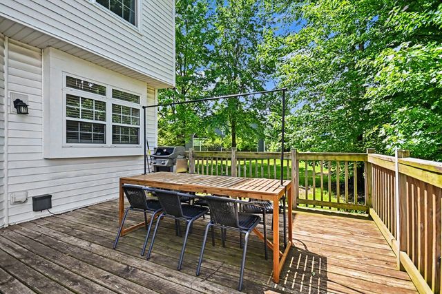 7221 Applegate Court, Plainfield, IL 60586