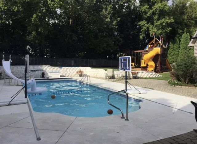 10 Vienna Circle, Madison, WI 53718