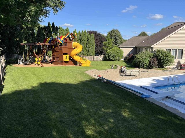 10 Vienna Circle, Madison, WI 53718