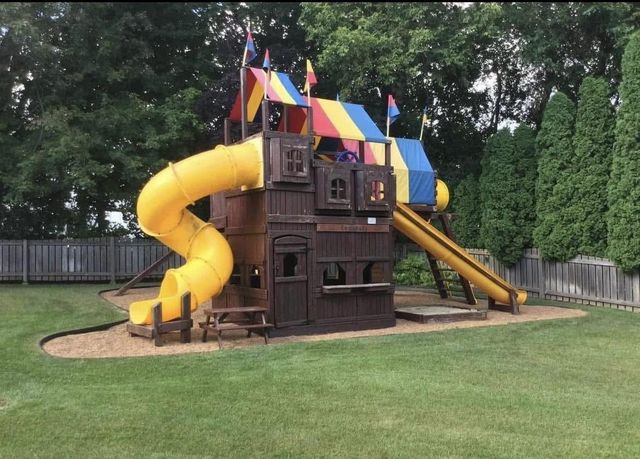 10 Vienna Circle, Madison, WI 53718