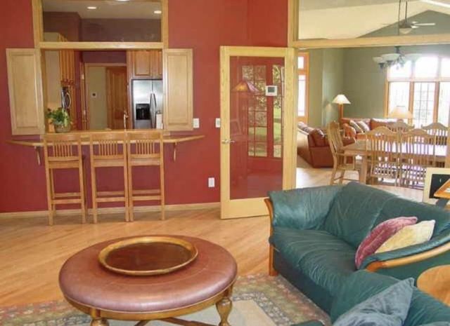 10 Vienna Circle, Madison, WI 53718