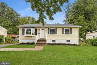 9512 LOMOND DR, Manassas, VA 20109