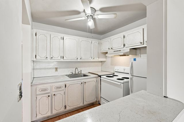 65 Camden C, West Palm Beach, FL 33417
