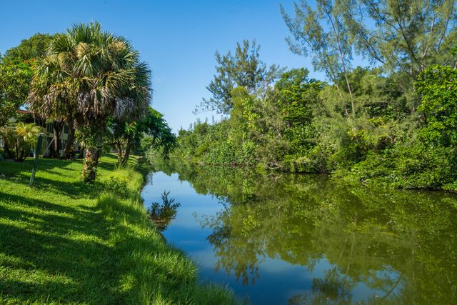 65 Camden C, West Palm Beach, FL 33417