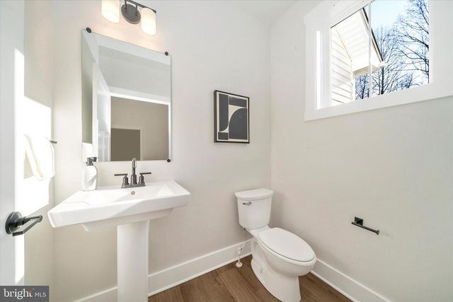 204 THREE RIVERS RD, Harwood, MD 20776