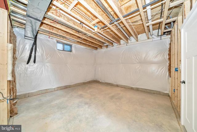 204 THREE RIVERS RD, Harwood, MD 20776