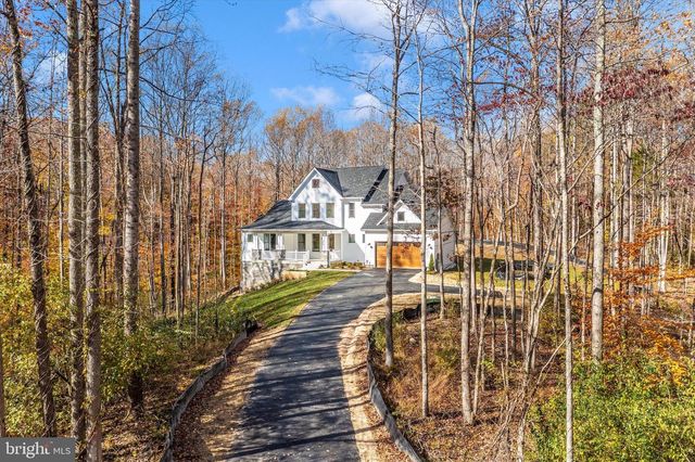 204 THREE RIVERS RD, Harwood, MD 20776