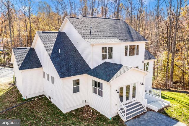 204 THREE RIVERS RD, Harwood, MD 20776