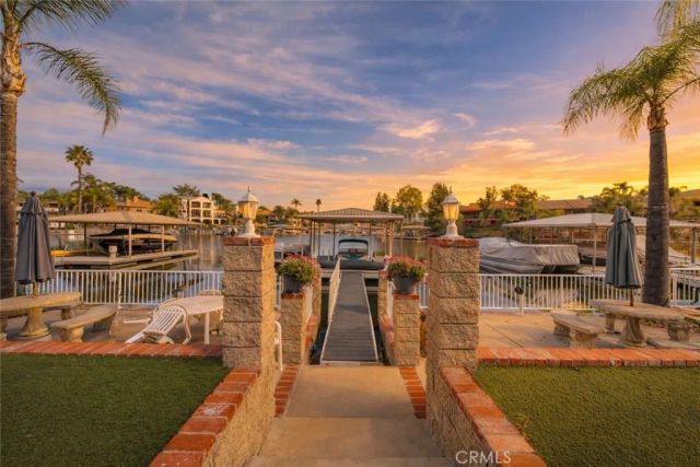 30212 Clear Water Drive, Canyon Lake, CA 92587