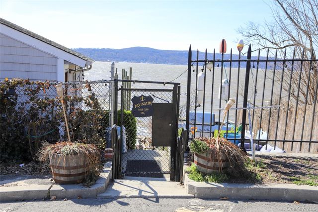 33 Mountain Road, Irvington, NY 10533