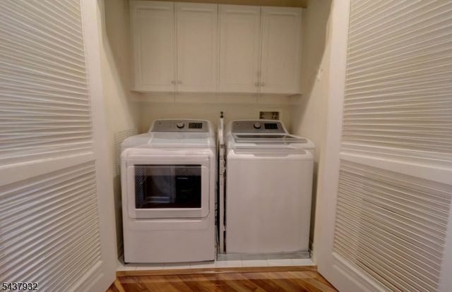 3412 Pointe Gate Dr 412, Livingston Twp., NJ 07039