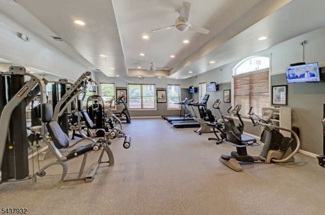 3412 Pointe Gate Dr 412, Livingston Twp., NJ 07039