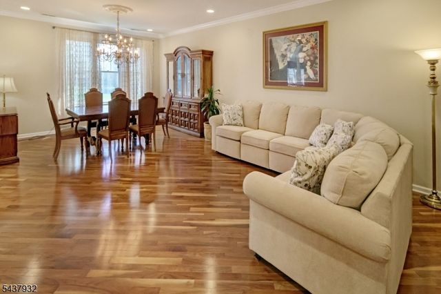 3412 Pointe Gate Dr 412, Livingston Twp., NJ 07039