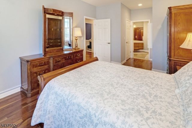 3412 Pointe Gate Dr 412, Livingston Twp., NJ 07039