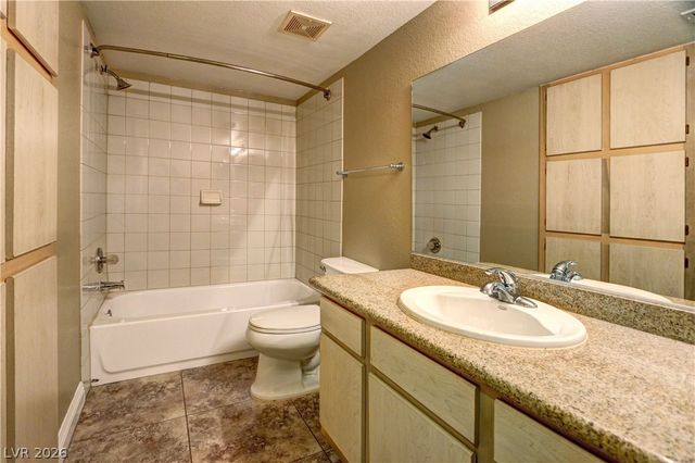 8101 West Flamingo Road 1061, Las Vegas, NV 89147