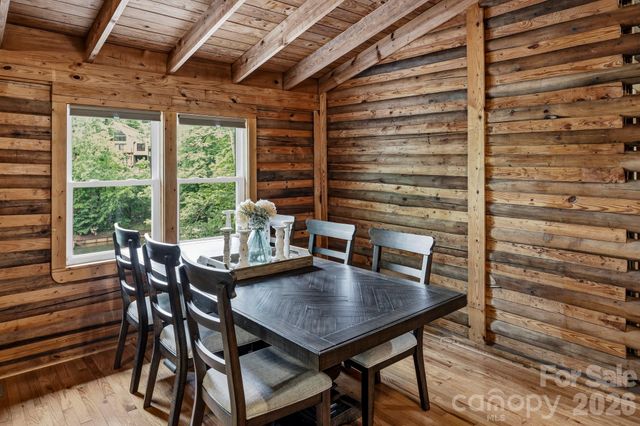 118 Rock Point Road, Lake Lure, NC 28746