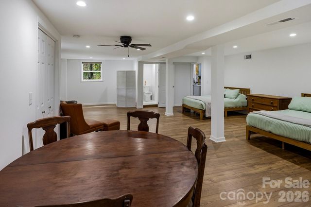 118 Rock Point Road, Lake Lure, NC 28746