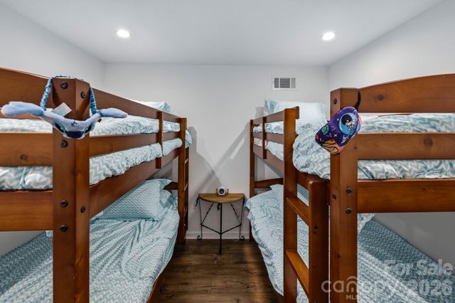 118 Rock Point Road, Lake Lure, NC 28746