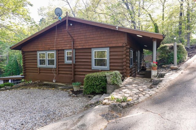 118 Rock Point Road, Lake Lure, NC 28746