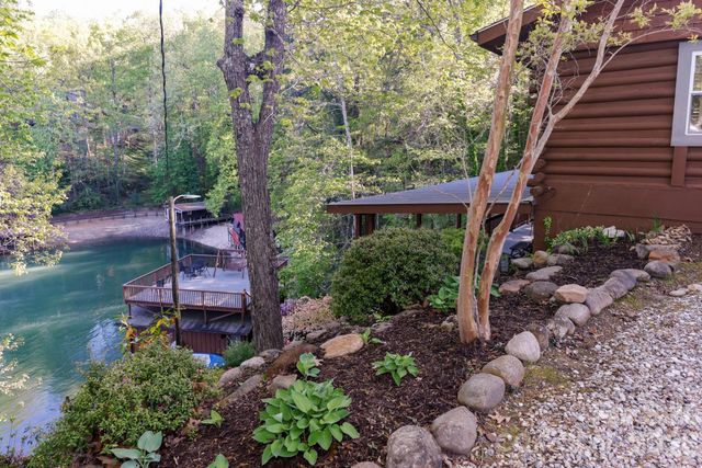 118 Rock Point Road, Lake Lure, NC 28746