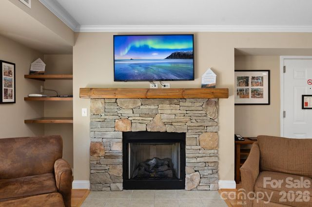 203 Bowling Park Road, Asheville, NC 28803
