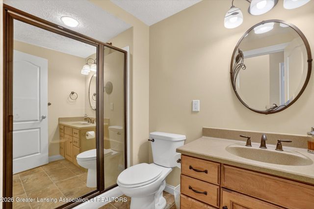 1800 Wilderness Drive, Dewitt, MI 48820