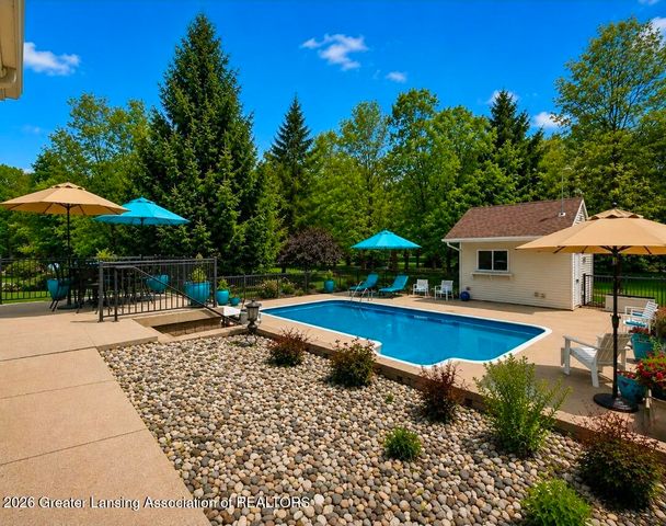 1800 Wilderness Drive, Dewitt, MI 48820