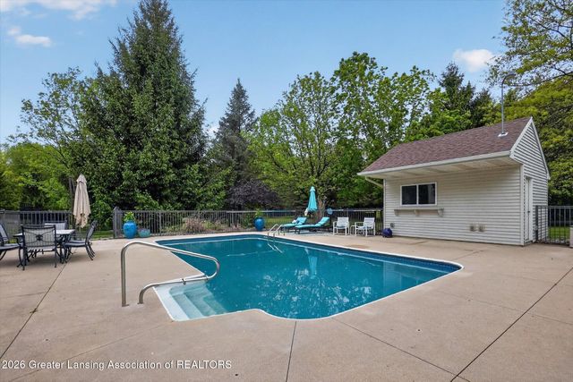 1800 Wilderness Drive, Dewitt, MI 48820
