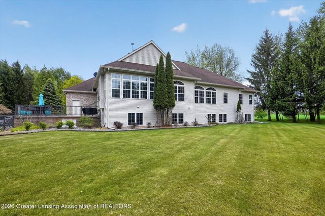 1800 Wilderness Drive, Dewitt, MI 48820