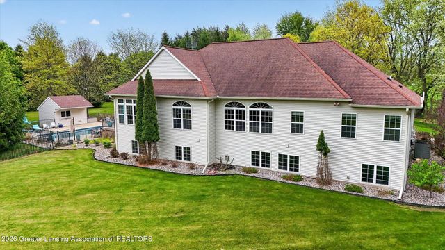 1800 Wilderness Drive, Dewitt, MI 48820