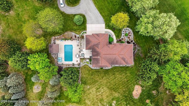 1800 Wilderness Drive, Dewitt, MI 48820