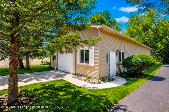 1800 Wilderness Drive, Dewitt, MI 48820