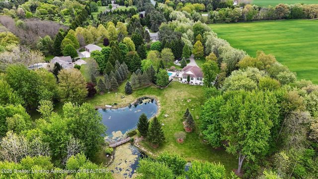 1800 Wilderness Drive, Dewitt, MI 48820