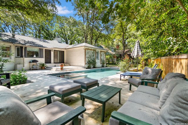 7223 BROOKSIDE ST, San Antonio, TX 78209