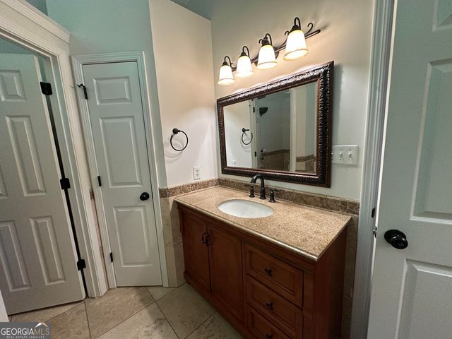 158 Wexford, Newnan, GA 30265