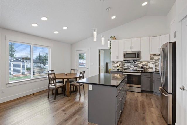 4218 E Fairview Ave, Spokane, WA 99217