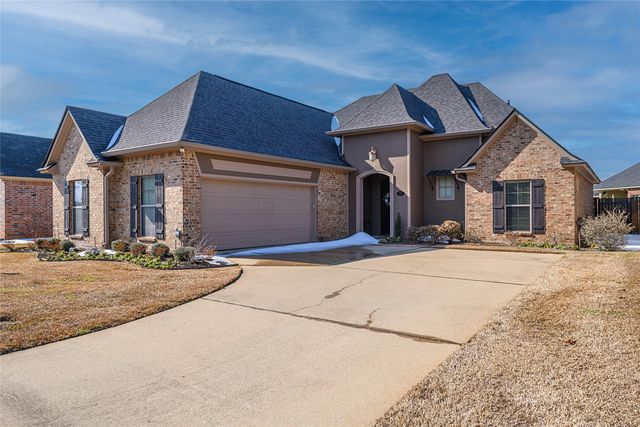 1107 Creole Drive, Bossier City, LA 71111