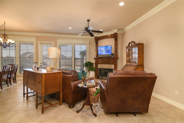 1107 Creole Drive, Bossier City, LA 71111