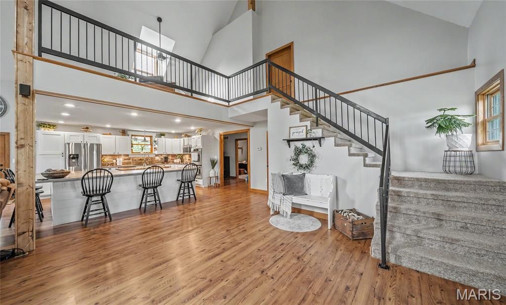 Image 16 of property listing at 90 Jug Hollow Road, Hardin, IL 62047
