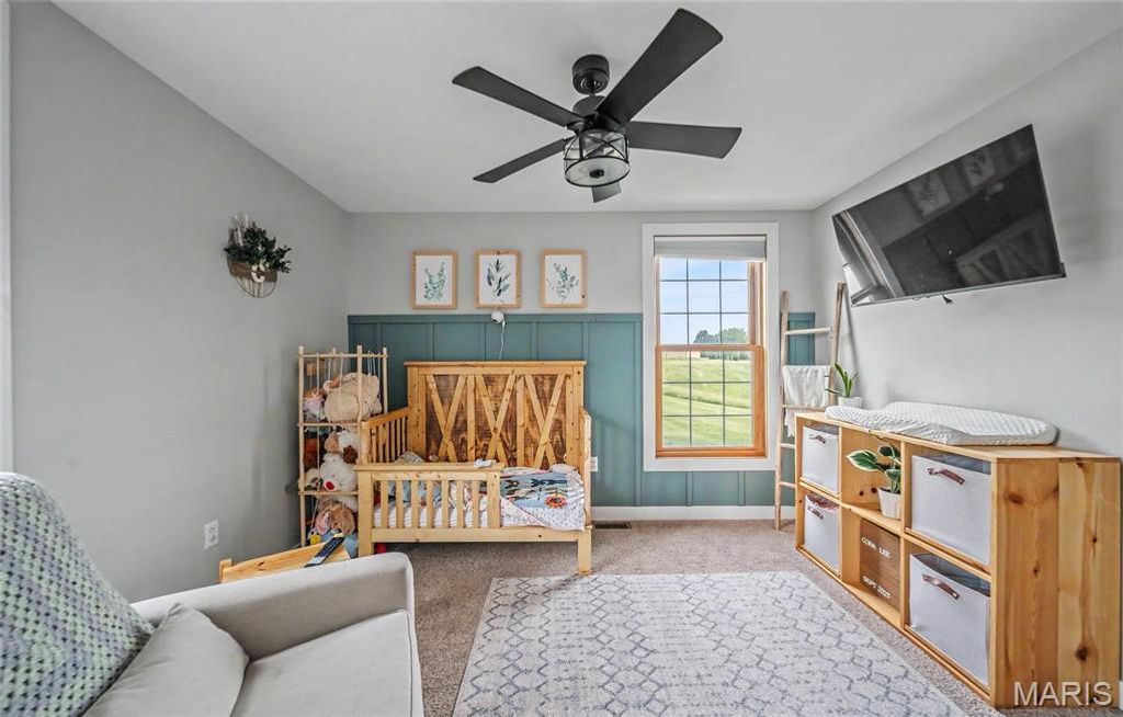Image 30 of property listing at 90 Jug Hollow Road, Hardin, IL 62047