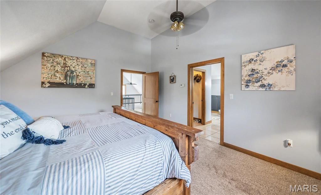 Image 38 of property listing at 90 Jug Hollow Road, Hardin, IL 62047