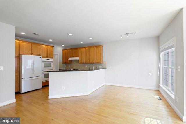 19883 NAPLES LAKES TER, Ashburn, VA 20147