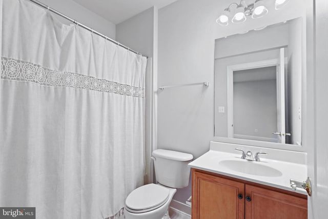 19883 NAPLES LAKES TER, Ashburn, VA 20147