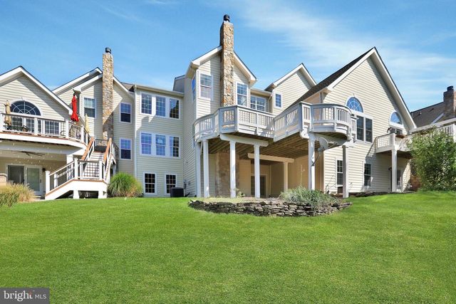 19883 NAPLES LAKES TER, Ashburn, VA 20147