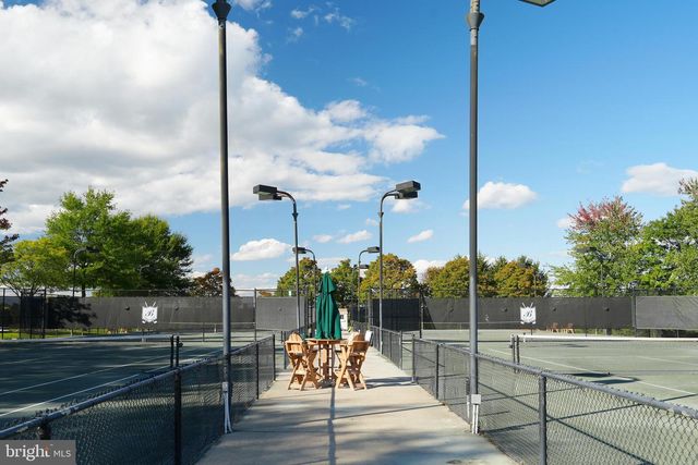 19883 NAPLES LAKES TER, Ashburn, VA 20147