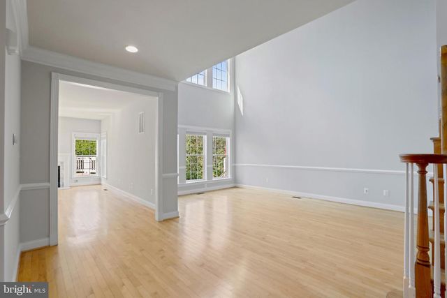 19883 NAPLES LAKES TER, Ashburn, VA 20147