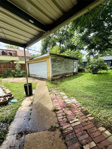5522 Woodlark Street, Houston, TX 77017