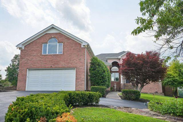 658 Hickory Ridge Rd, Gallatin, TN 37066