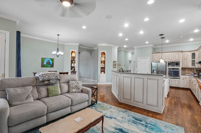 658 Hickory Ridge Rd, Gallatin, TN 37066