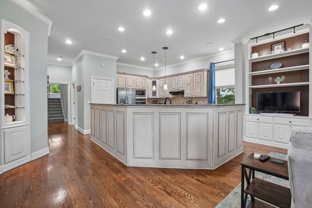 658 Hickory Ridge Rd, Gallatin, TN 37066